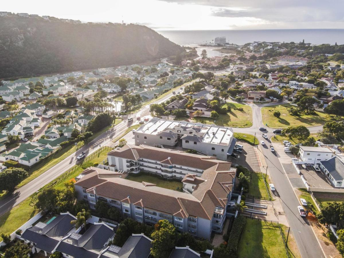 Two Greenpoint Mews With Back Up Power For Loadshedding Plettenberg Bay Bagian luar foto